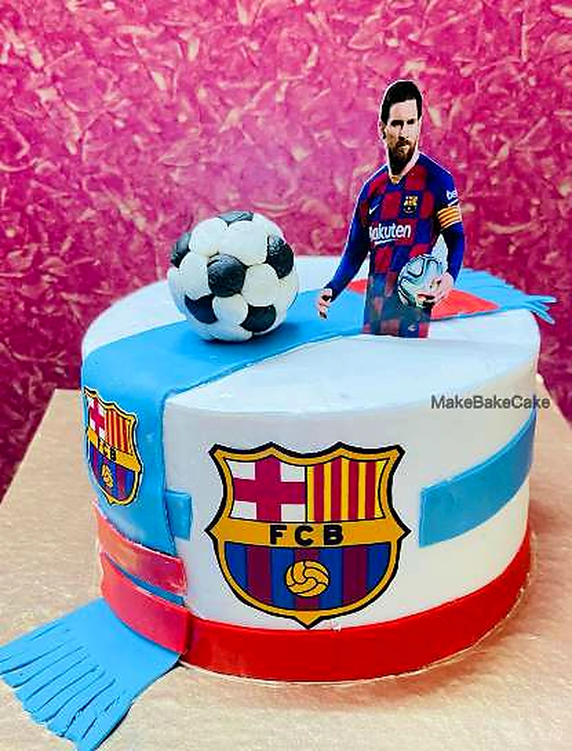 Football fan cake